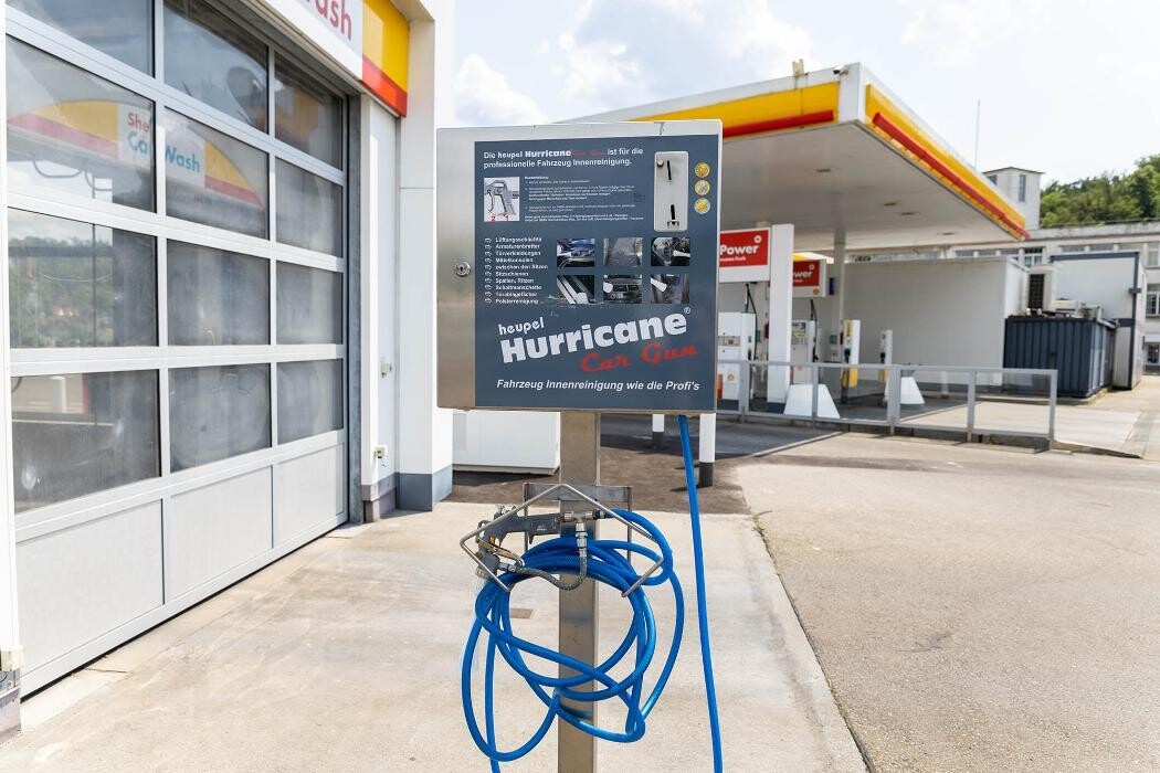 Bilder Shell Recharge Charging Station