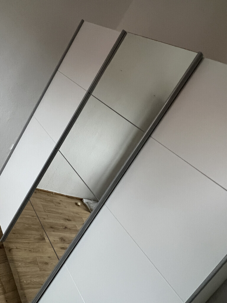 Bilder Jlelati Transport - Küchen & Möbelmontage