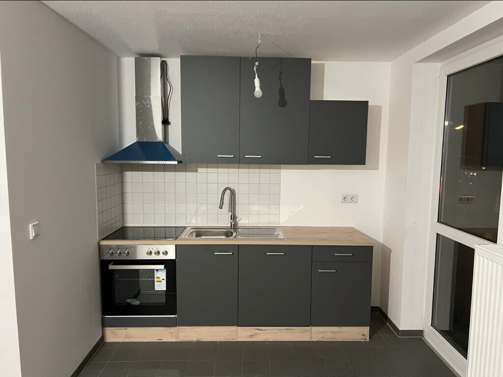 Bilder Jlelati Transport - Küchen & Möbelmontage