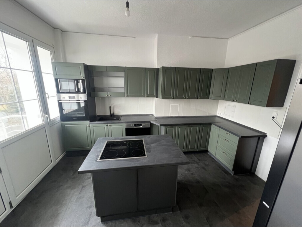 Bilder Jlelati Transport - Küchen & Möbelmontage