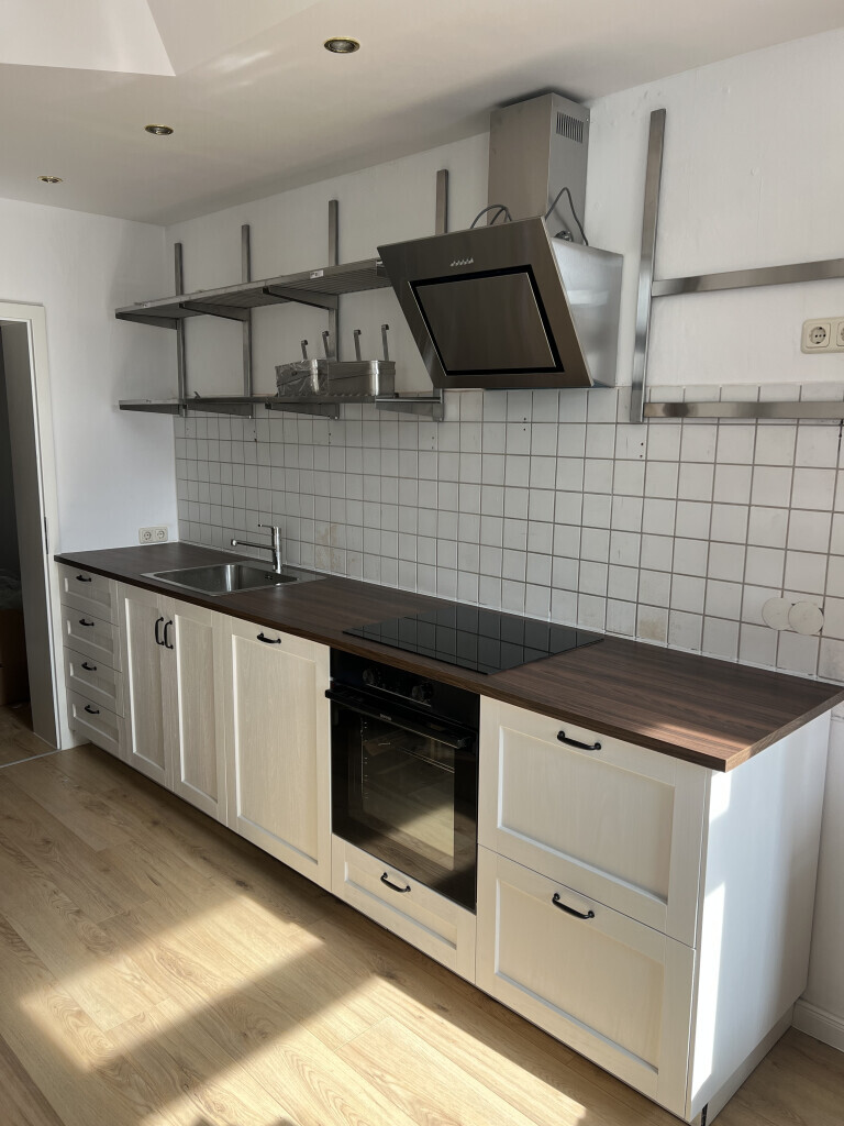 Bilder Jlelati Transport - Küchen & Möbelmontage