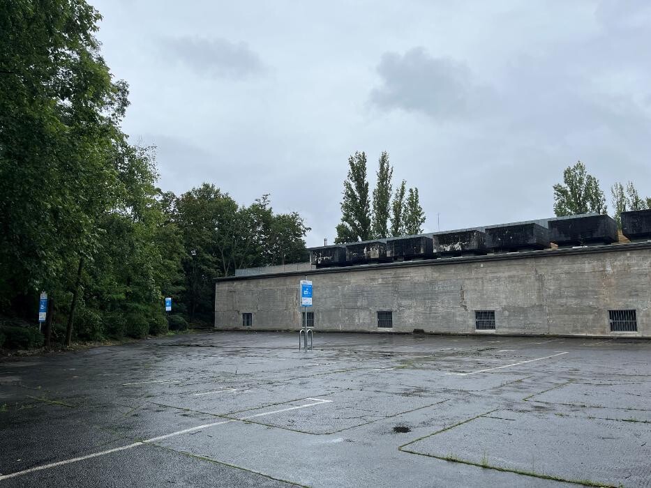 Bilder Parkplatz Hallesches Ufer 70 Park&Control