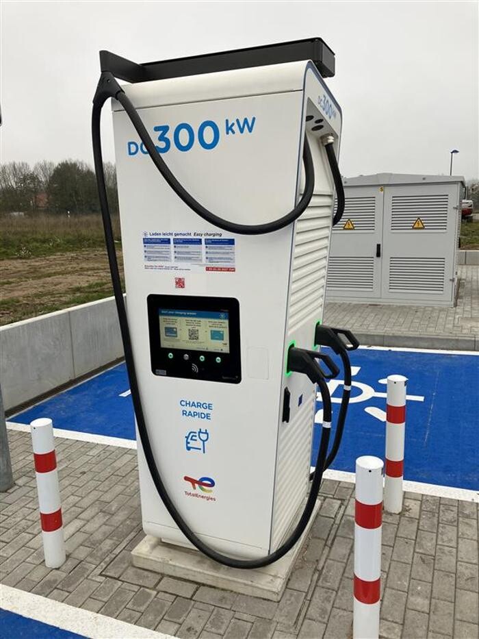 Bilder TotalEnergies Charging station