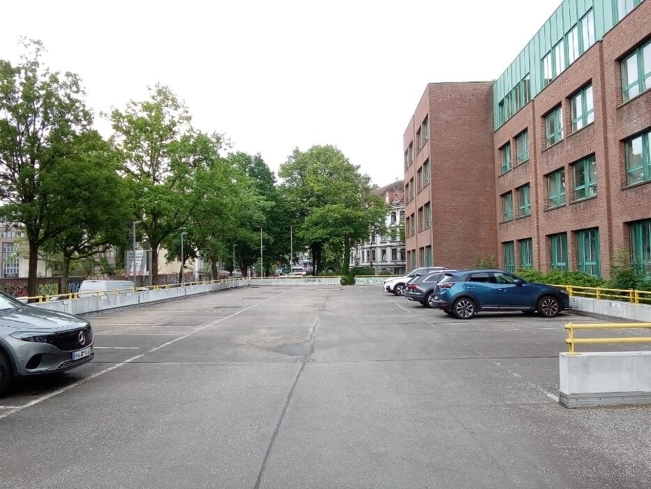 Bilder ampido Parkplatz