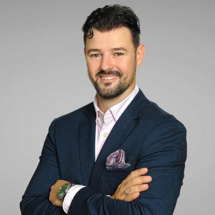 Bilder ERGO Versicherung Daniel Markovic