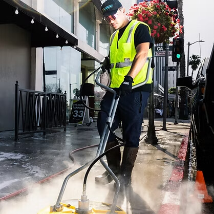 Bilder SilvaTech Gebäudedienste