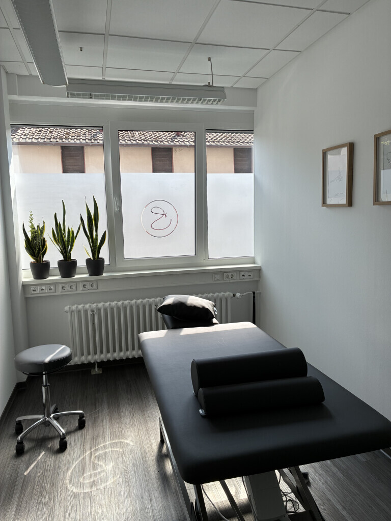 Bilder Physiotherapie Rebecca Schneider