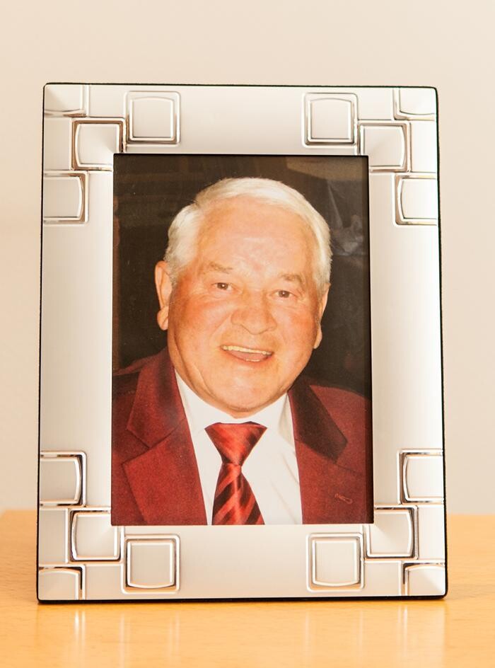 Bilder Bestattungsdienst Uhl OHG