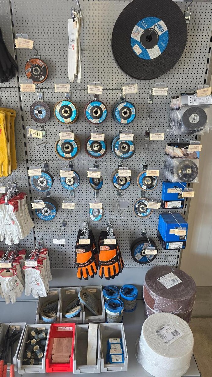 Bilder Gas & More Düsseldorf MB Schweisstech. Fachhandel GmbH