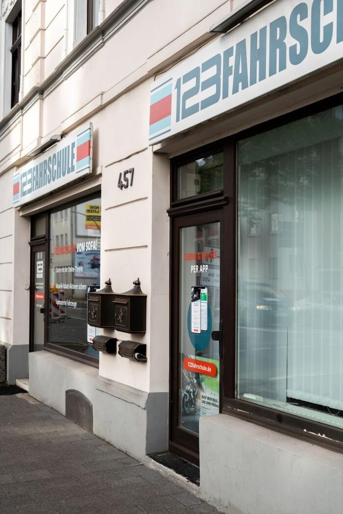 Bilder 123 FAHRSCHULE Köln-Holweide