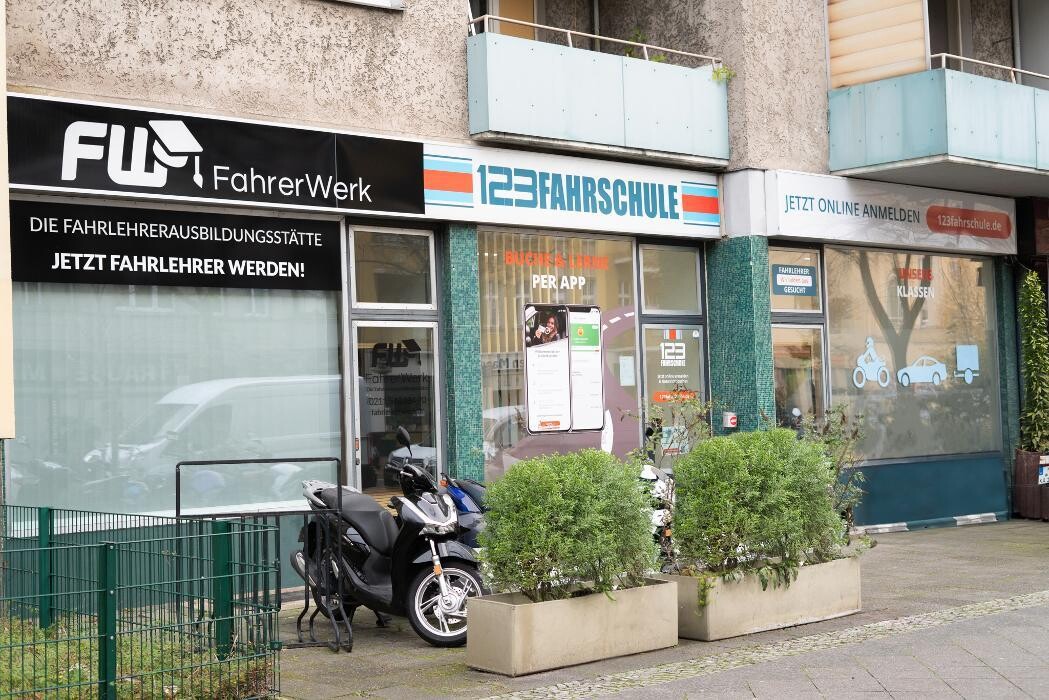 Bilder 123 FAHRSCHULE Berlin-Tempelhof