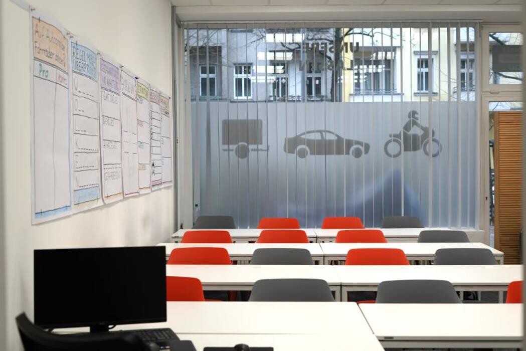 Bilder 123 FAHRSCHULE Berlin-Tempelhof