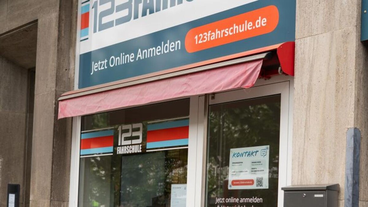 Bilder 123 FAHRSCHULE Düsseldorf-Oberkassel