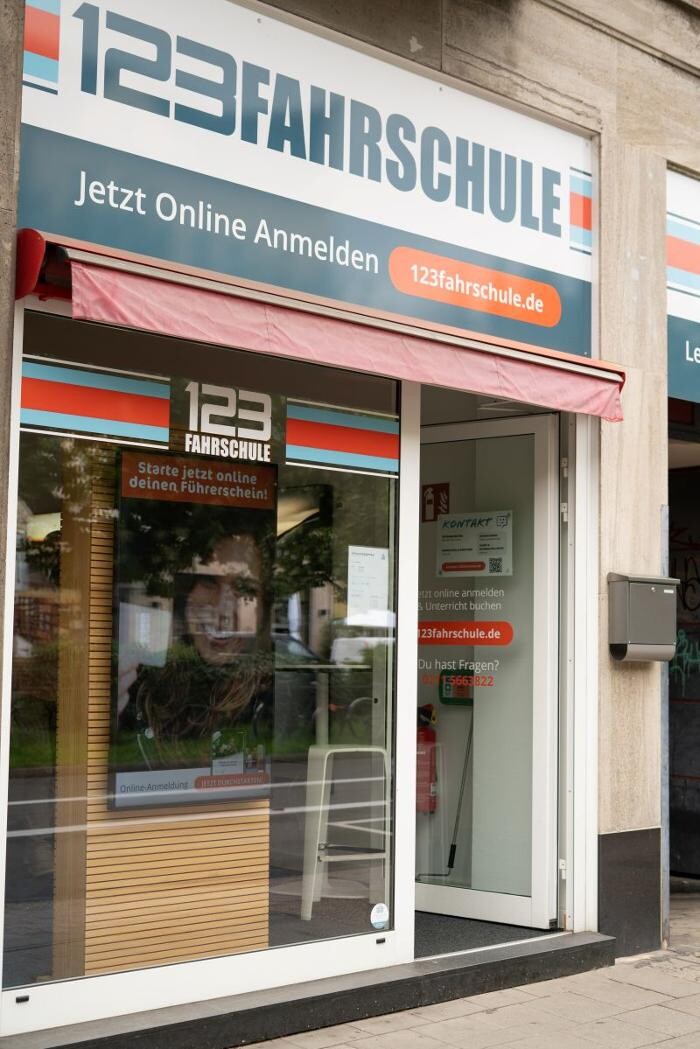 Bilder 123 FAHRSCHULE Düsseldorf-Oberkassel