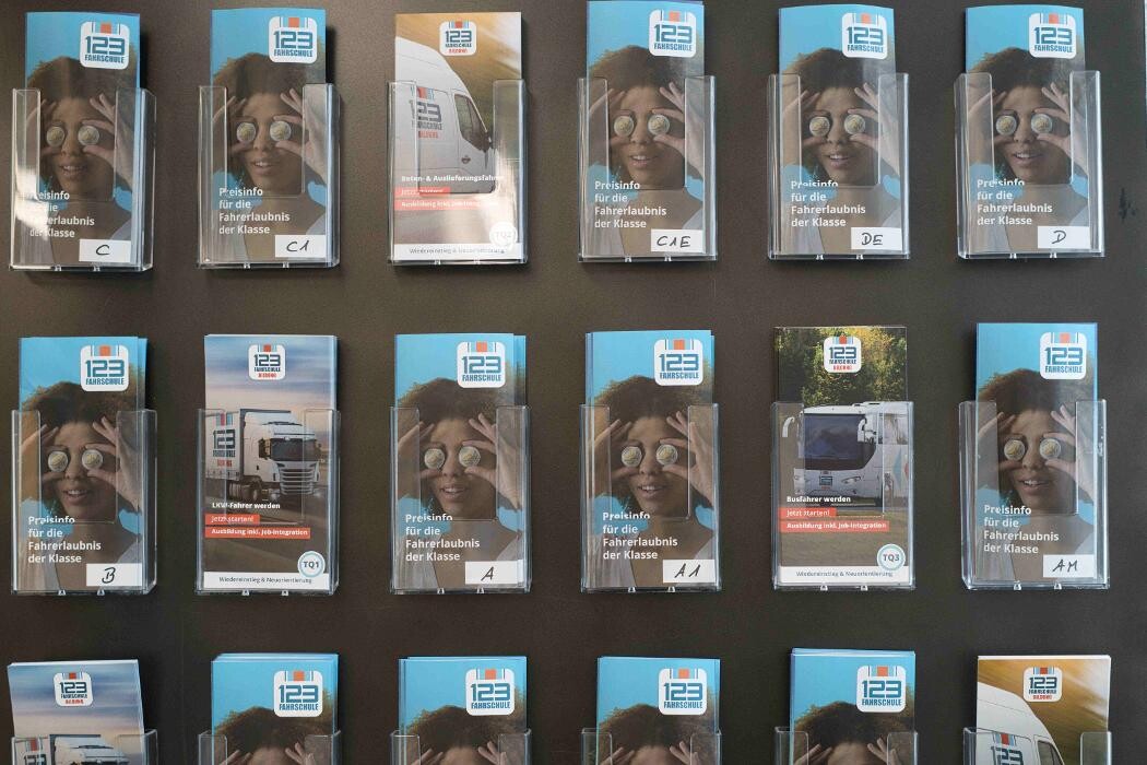 Bilder 123 FAHRSCHULE Voerde Niederrhein