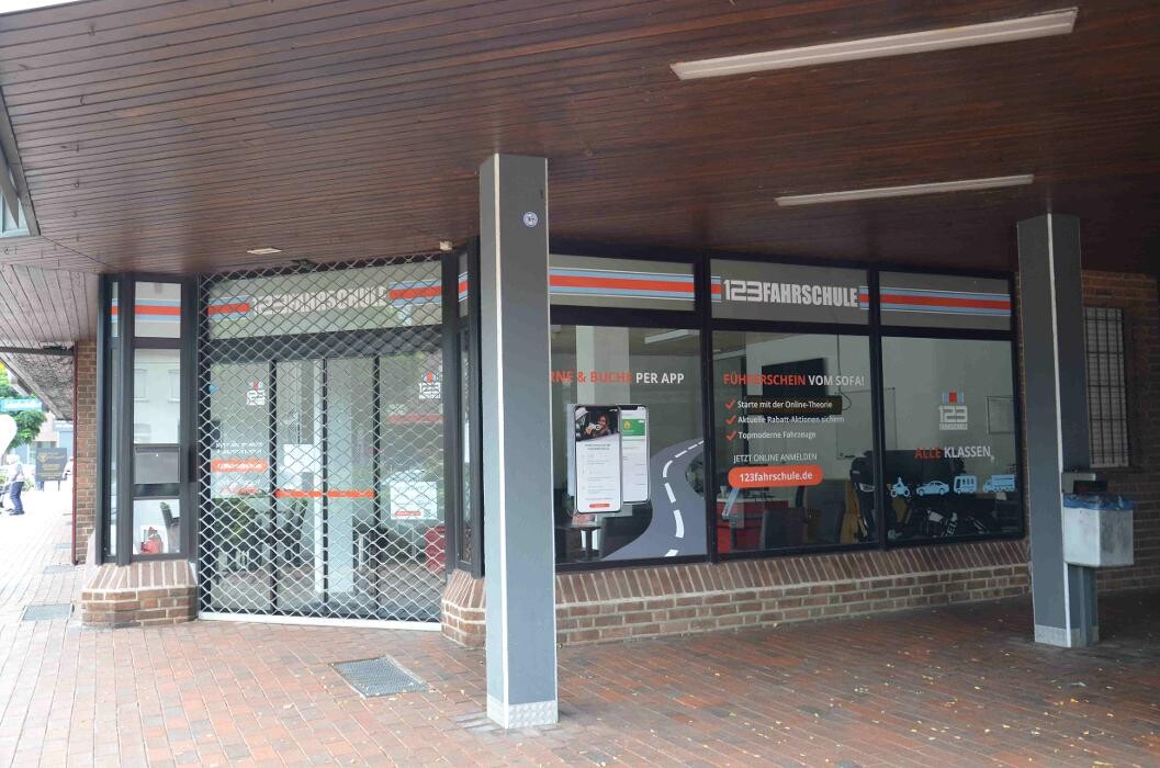 Bilder 123 FAHRSCHULE Voerde Niederrhein