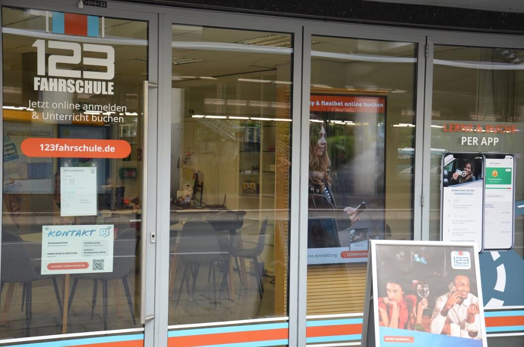 Bilder 123 FAHRSCHULE Siegburg