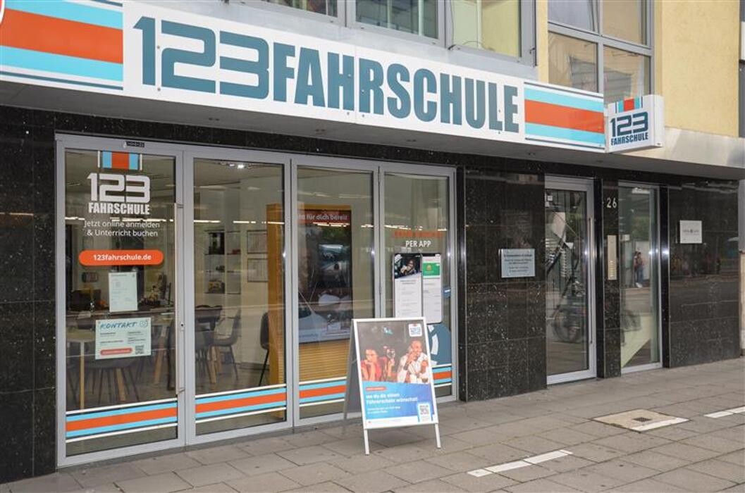Bilder 123 FAHRSCHULE Siegburg