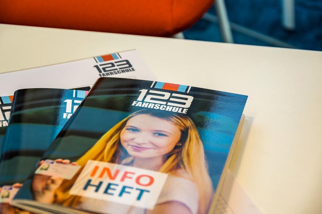Bilder 123 FAHRSCHULE Dortmund-Zentrum