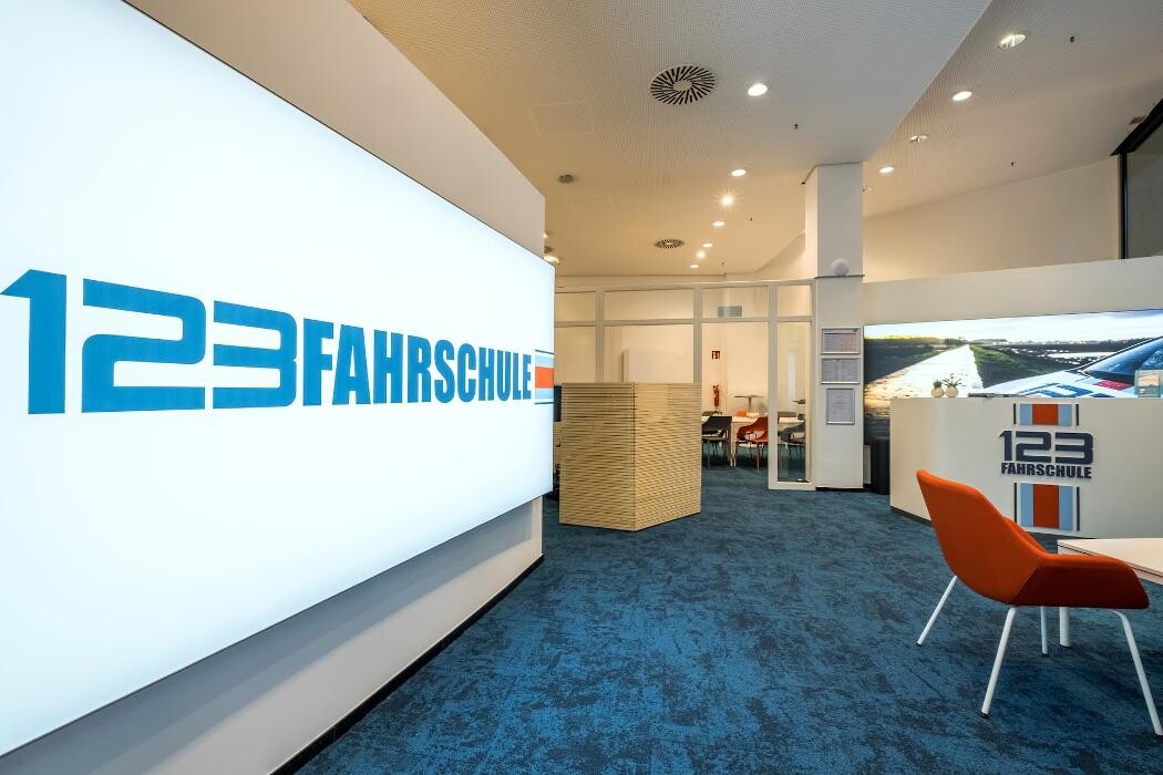 Bilder 123 FAHRSCHULE Dortmund-Zentrum