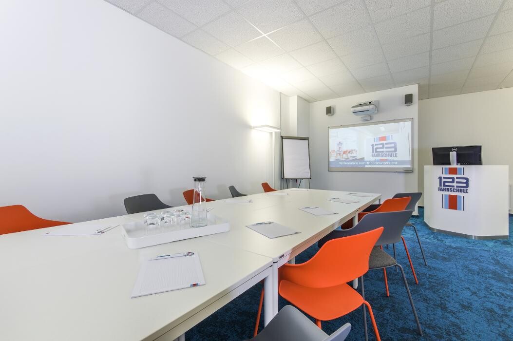 Bilder 123 FAHRSCHULE Herne