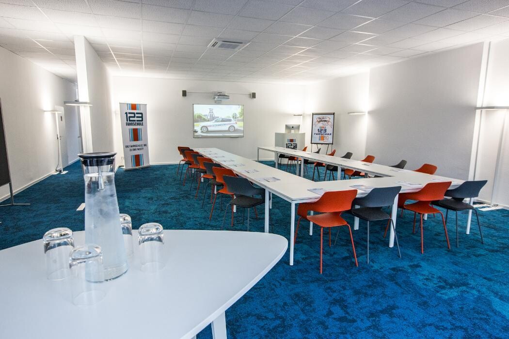 Bilder 123 FAHRSCHULE Essen