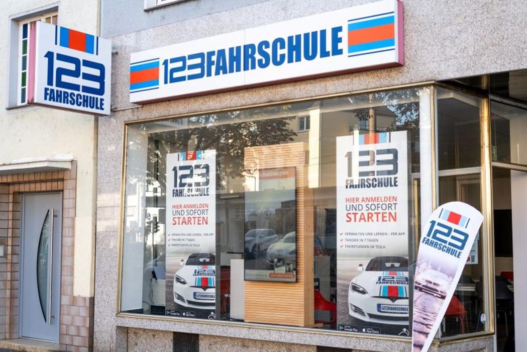 Bilder 123 FAHRSCHULE Köln-Lindenthal