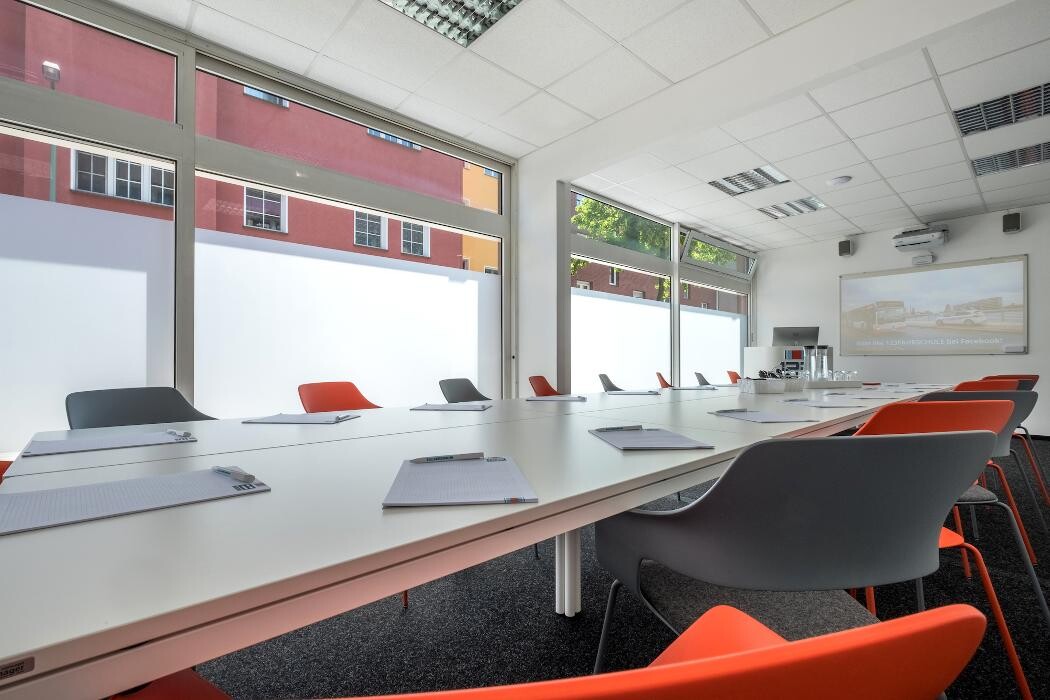 Bilder 123 FAHRSCHULE Duisburg-Zentrum