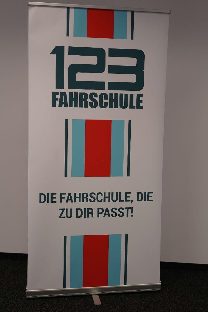 Bilder 123 FAHRSCHULE Duisburg-Zentrum