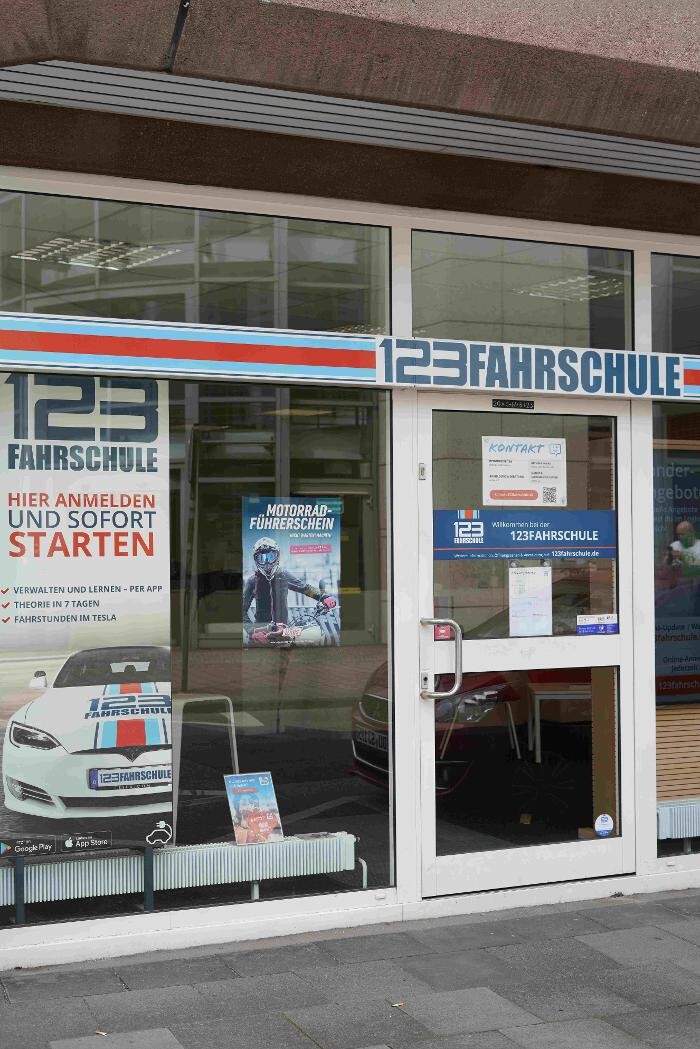 Bilder 123 FAHRSCHULE Duisburg-Zentrum