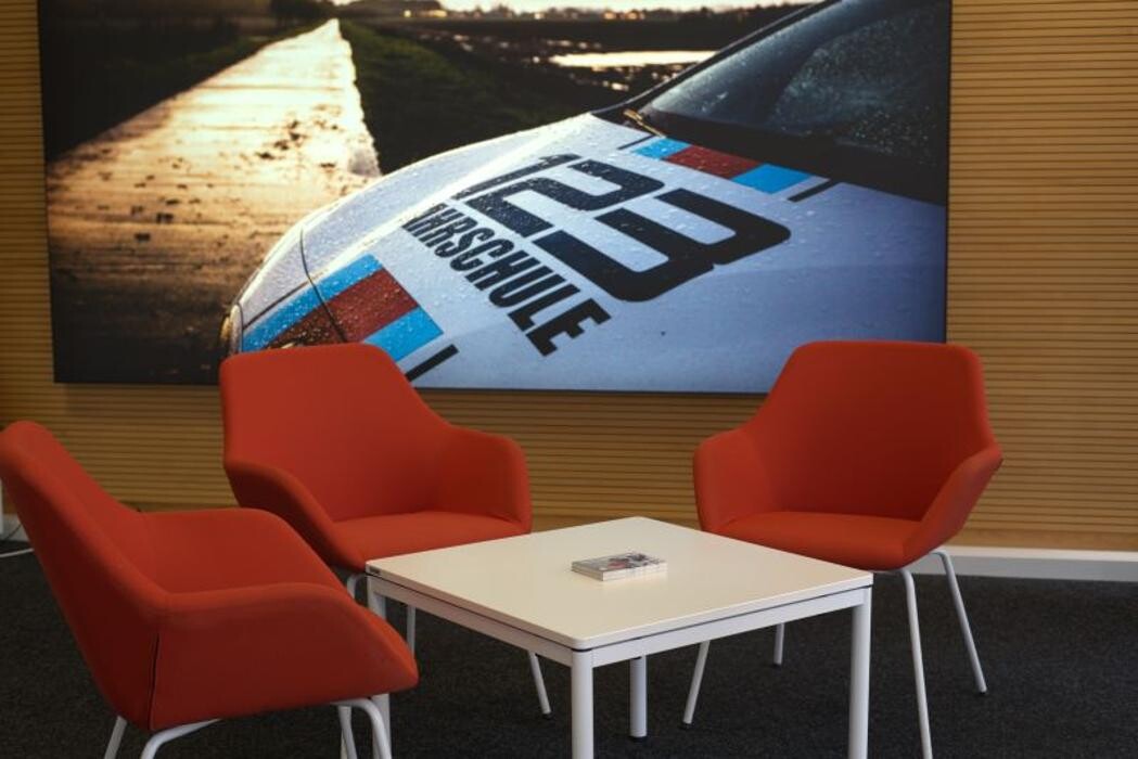 Bilder 123 FAHRSCHULE Duisburg-Zentrum