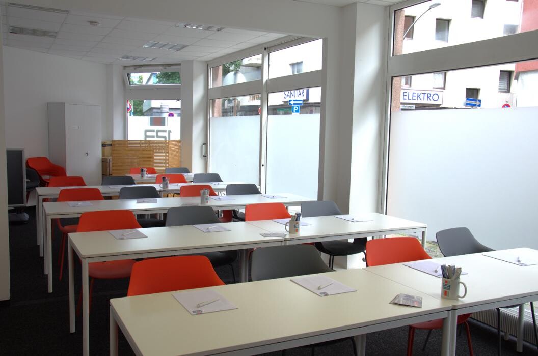 Bilder 123 FAHRSCHULE Duisburg-Zentrum