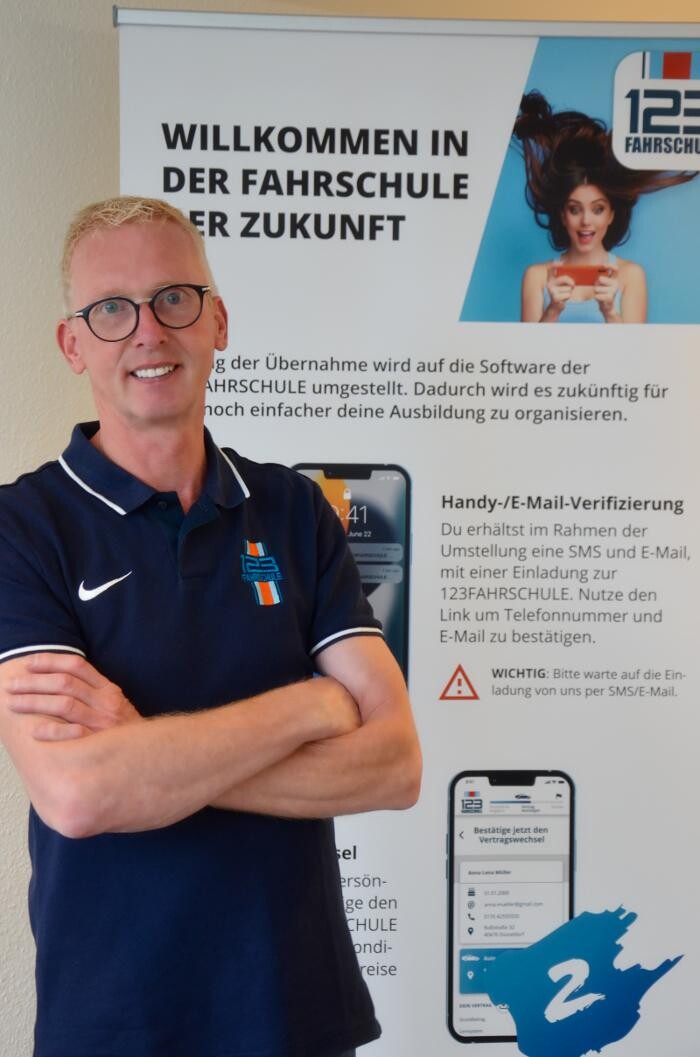 Bilder 123 FAHRSCHULE Dinslaken
