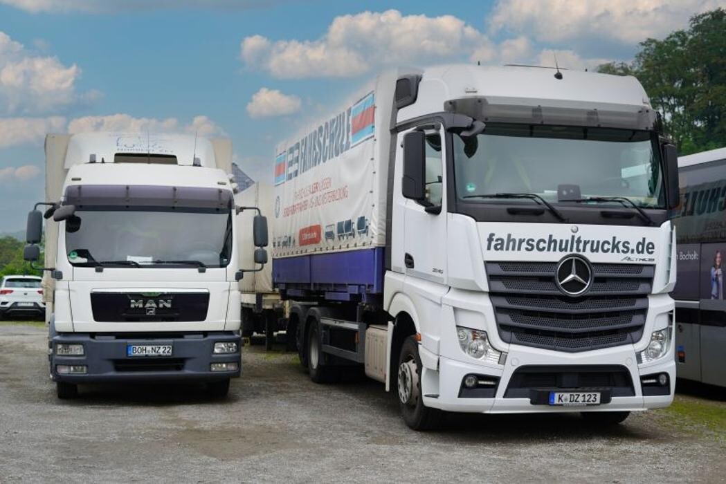 Bilder 123 FAHRSCHULE Dinslaken