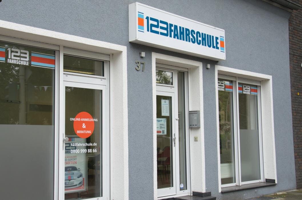 Bilder 123 FAHRSCHULE Duisburg-Süd