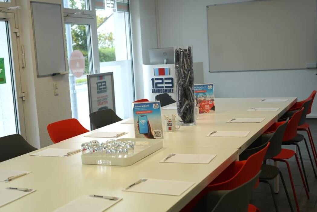 Bilder 123 FAHRSCHULE Duisburg-Süd