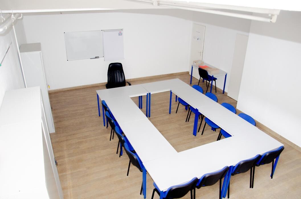 Bilder 123 FAHRSCHULE Krefeld-Zentrum