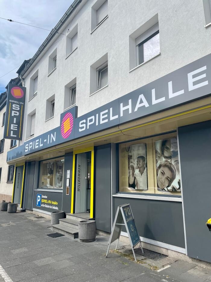 Bilder SPIEL-IN Spielhalle Siegen