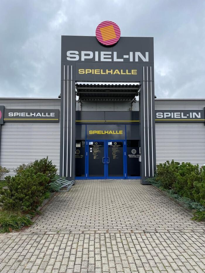 Bilder SPIEL-IN Spielhalle Theeßen