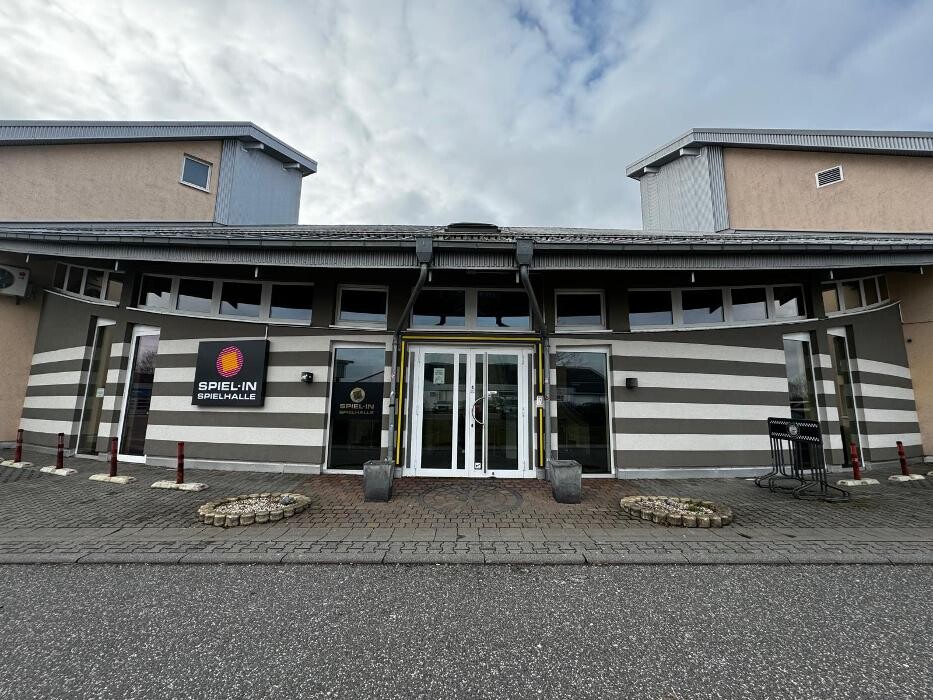 Bilder SPIEL-IN Spielhalle Kirchberg