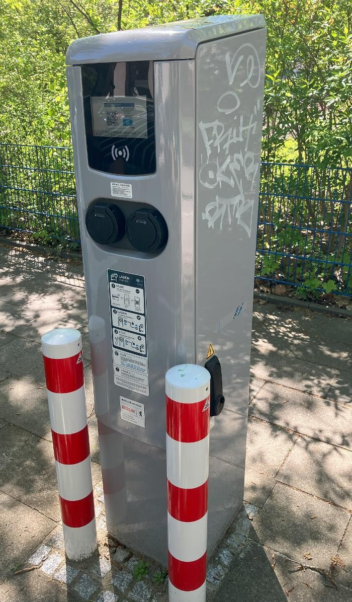 Bilder TotalEnergies Charging station