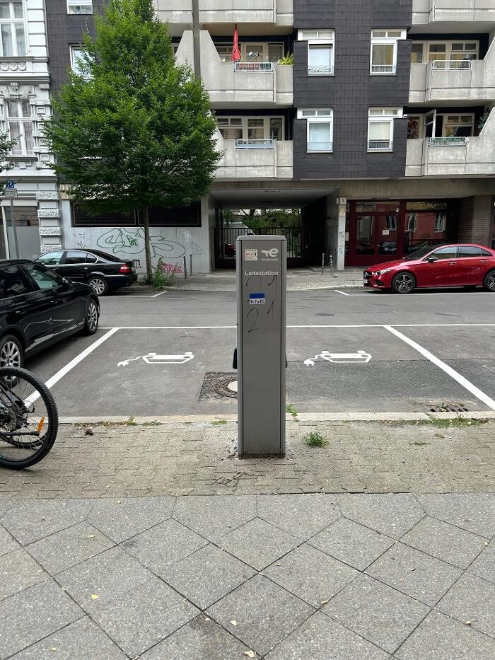 Bilder TotalEnergies Charging station