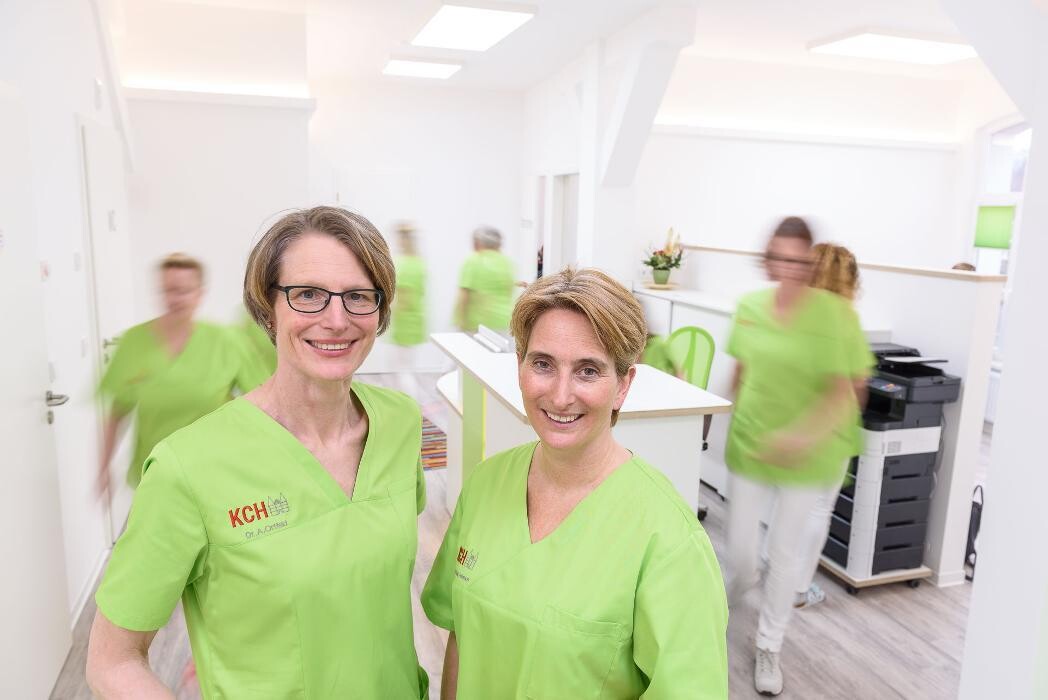 Bilder Kinderchirurgie am Holstentor, Dr. Andrea Ortfeld und Dr. Franziska Back-Petersen