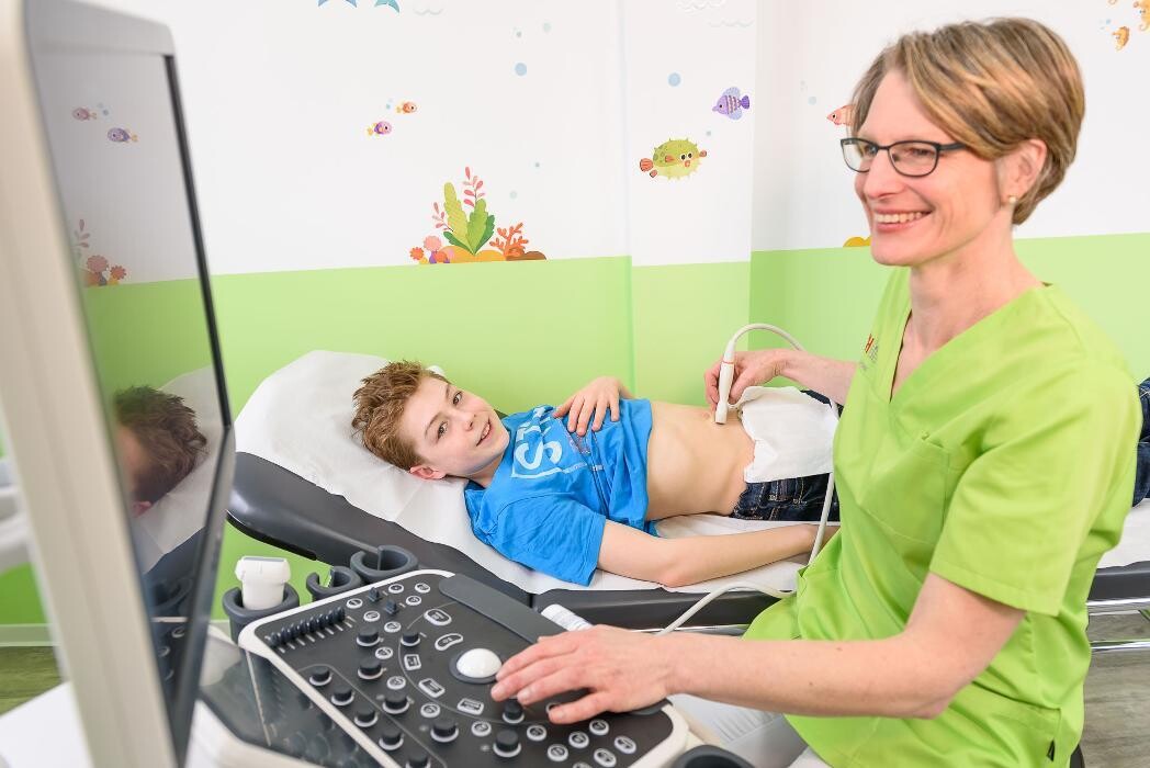 Bilder Kinderchirurgie am Holstentor, Dr. Andrea Ortfeld und Dr. Franziska Back-Petersen