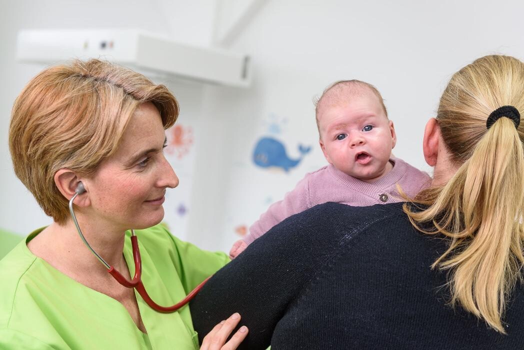 Bilder Kinderchirurgie am Holstentor, Dr. Andrea Ortfeld und Dr. Franziska Back-Petersen