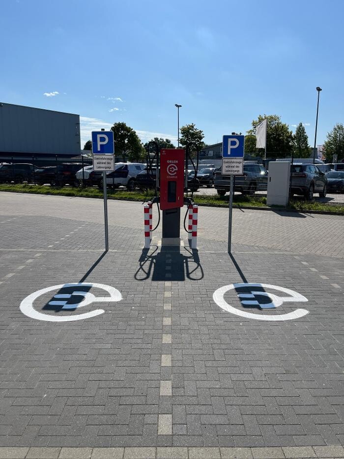 Bilder ORLEN CHARGE Ladestation