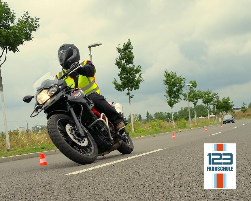 Bilder 123 FAHRSCHULE Berlin-Spandau