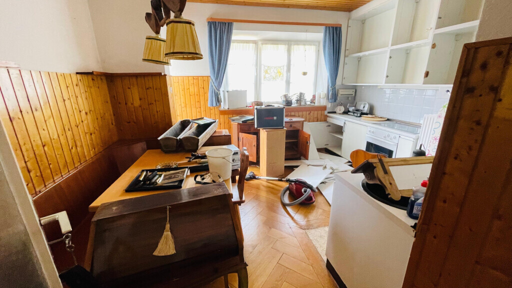 Bilder Power Entrümpler München Entrümpelungen & Renovierung