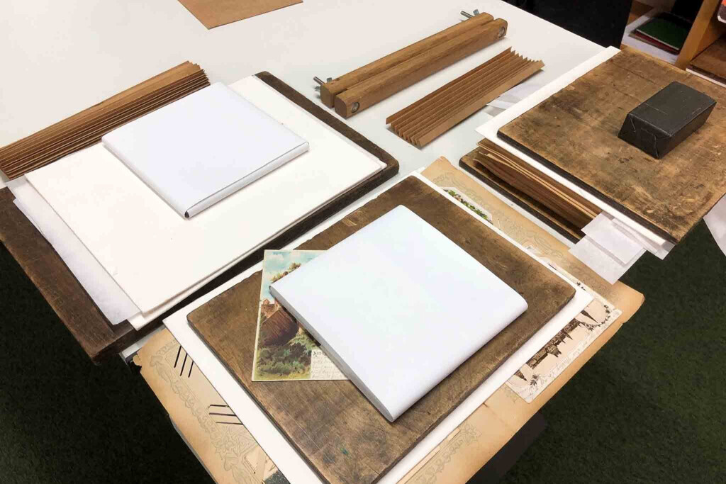 Bilder Laufrichtung Druckerei & Buchbinderei