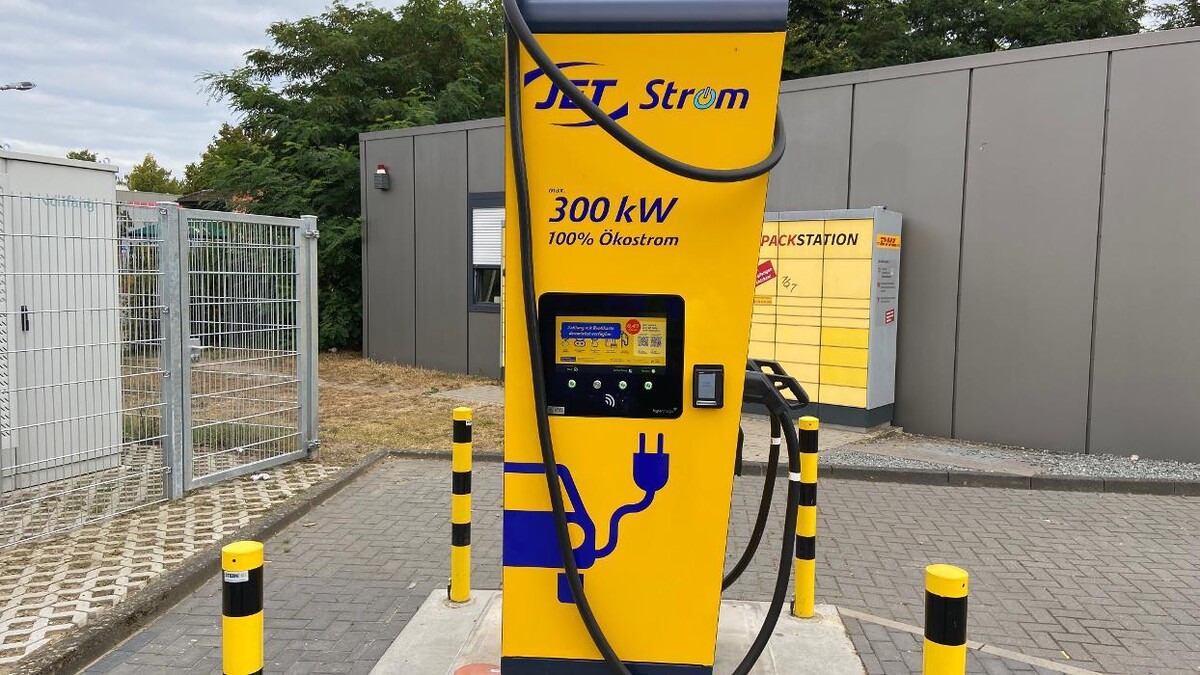 Bilder JET Ladestation